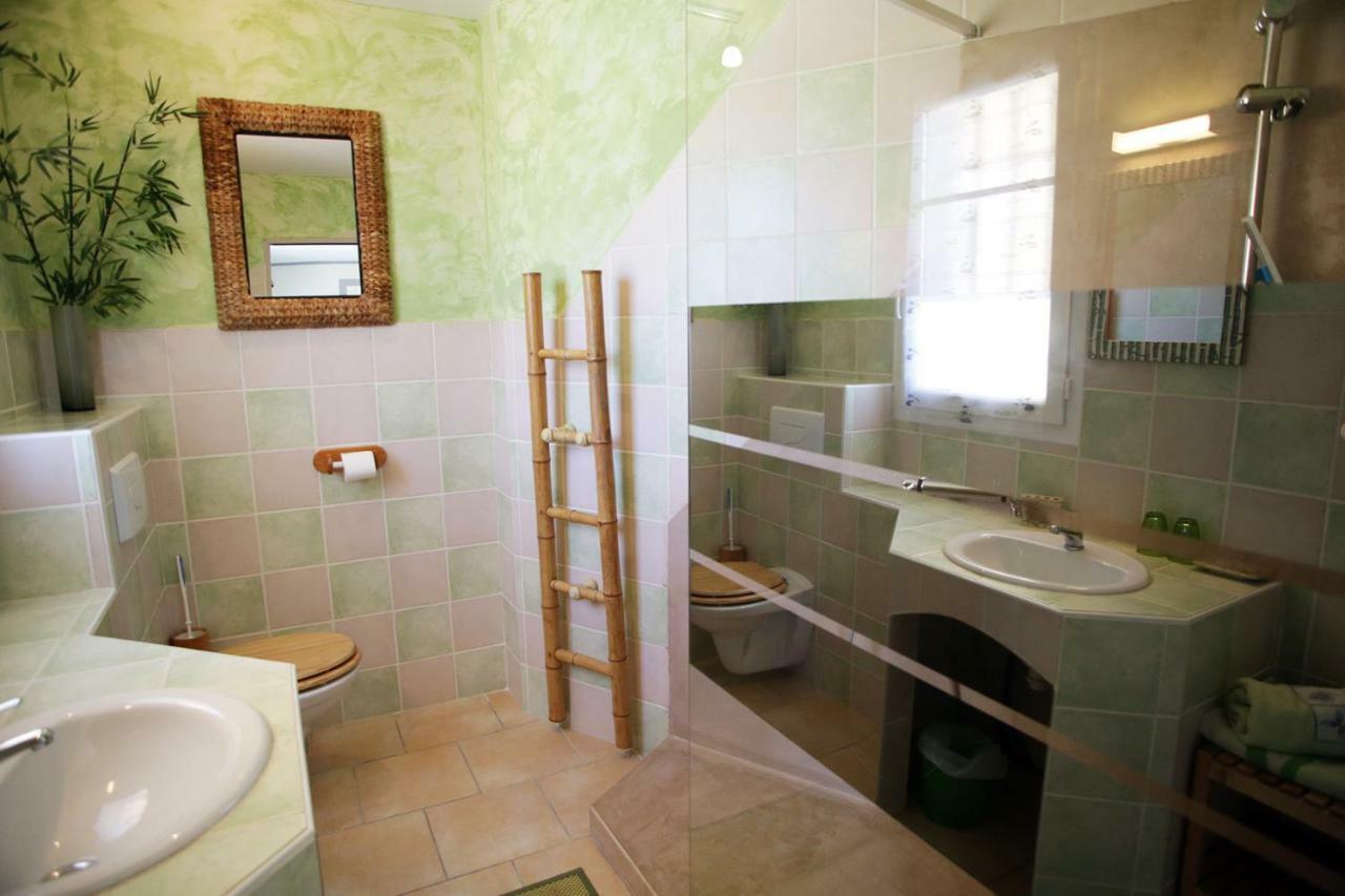 Le Jas Du Gabian Hotel Volonne Kültér fotó